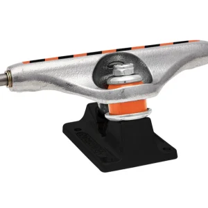 צירים לסקייטבורד Independent Stage 11 Built To Grind Silver/Black Standard